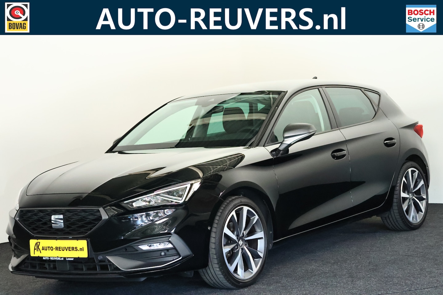 SEAT Leon - 1.5 eTSI FR / LED / Navi / CarPlay / ACC / Camera - AutoWereld.nl
