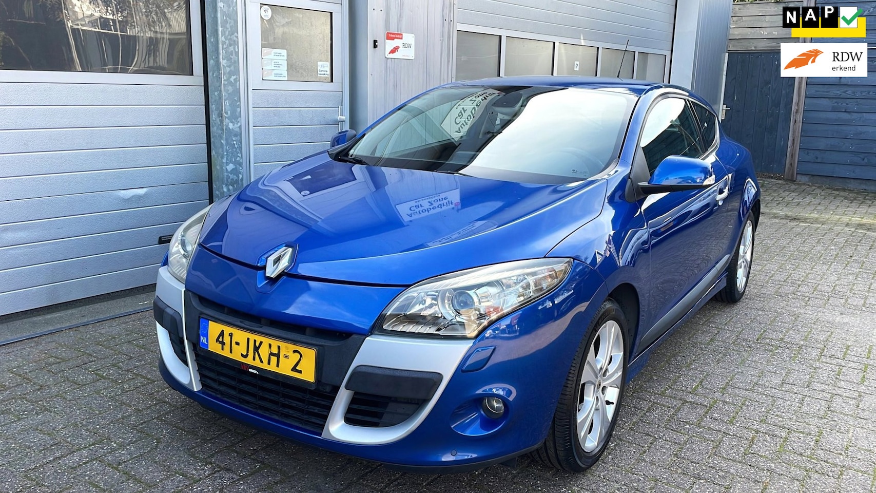 Renault Mégane Coupé - 1.6 Sélection Business Sport-Navi-Clima - AutoWereld.nl