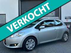Toyota Auris - 1.6-16V Sol | NAVI | CRUISE | TREKHAAK | NL AUTO