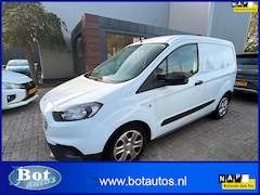 Ford Transit Courier - 1.0 Trend / BENZINE / AIRCO / CRUISE CONTROL / SCHUIFDEUR / STOELVERWARMING / NEDERLANDSE