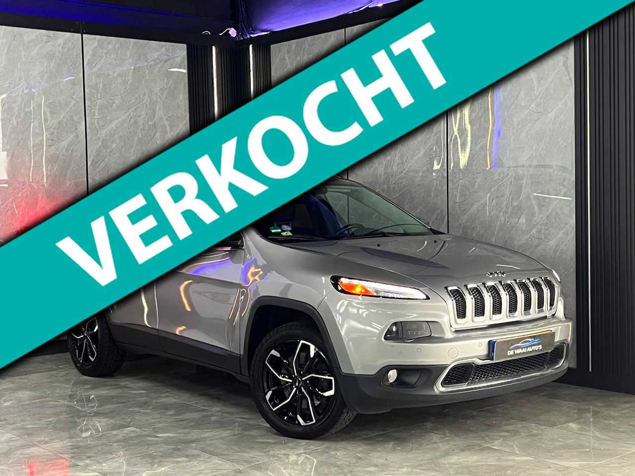 Jeep Cherokee - LTD. |Pano|Automaat|Keyless|Stoelverw|Leer|Trekhaak|Stuurverw|Led|Boekjes - AutoWereld.nl