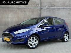 Ford Fiesta - 1.0 Style Ultimate | Navigatie | Airco | Parkeersensoren | Dealer onderhouden |