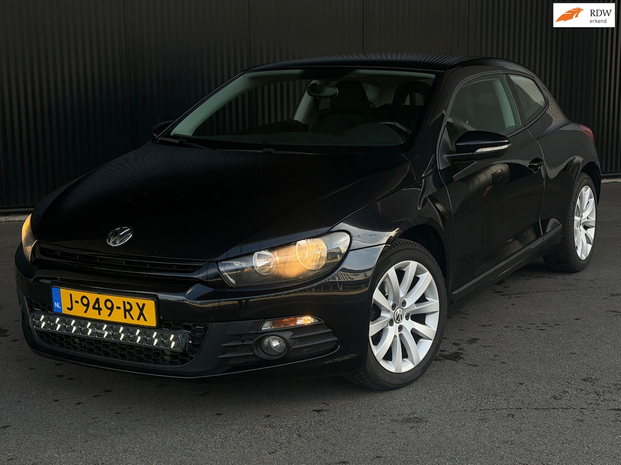 Volkswagen Scirocco - 1.4 TSI/Netjes/Airco/D.onderhouden/TOPSTAAT! - AutoWereld.nl