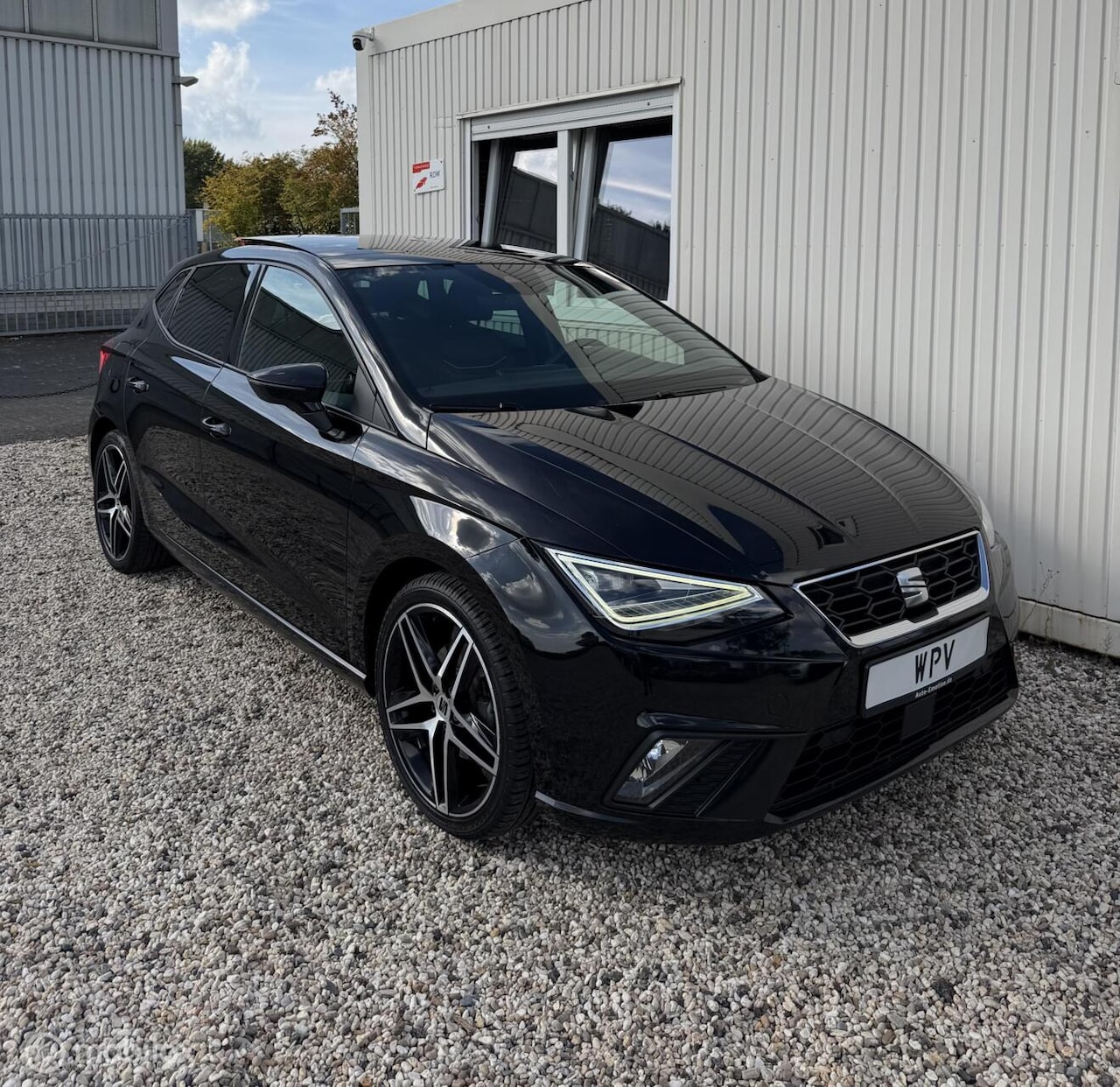 SEAT Ibiza - 1.0 TSI FR 110PK DSG PANO VIRTUAL CAMERA ACC VOL! - AutoWereld.nl