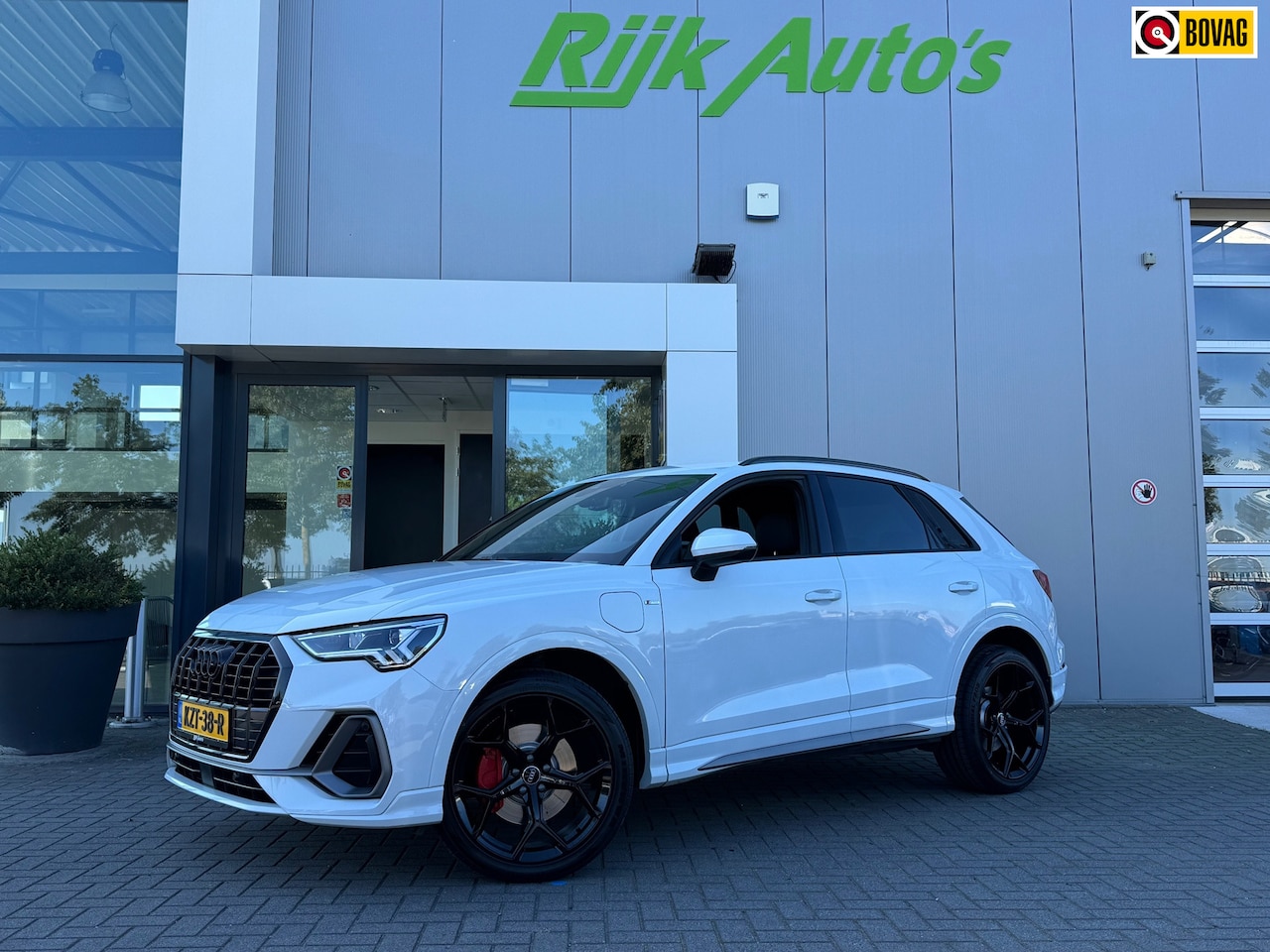 Audi Q3 - 45 TFSI e S edition * Camera * Matrix Led * Carplay - AutoWereld.nl