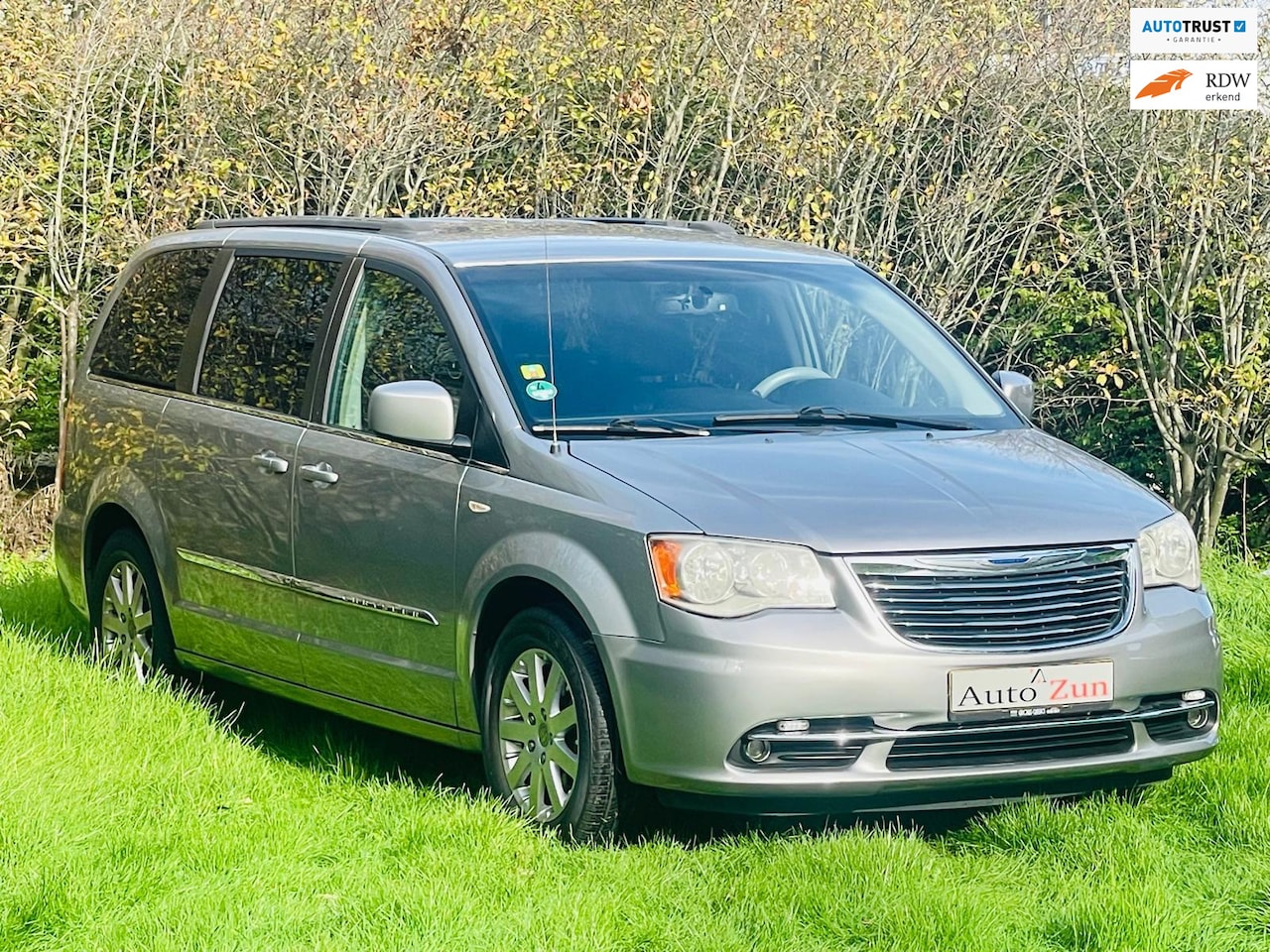 Chrysler Grand Voyager - 3.6 V6/Stow&Go/Trekhaak7Pers - AutoWereld.nl