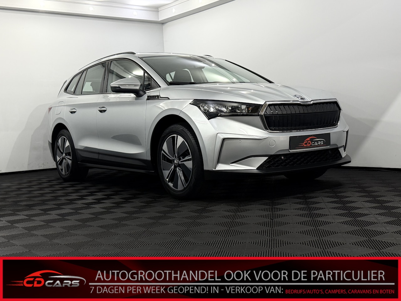 Skoda Enyaq iV - 60 Camera, Navi, Half leder, Keyless start, Cruise control adaptief, 18 Inch velgen, 390 a - AutoWereld.nl