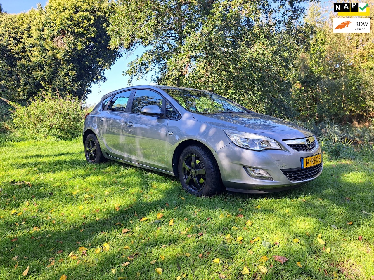 Opel Astra - 1.4 Edition nederlands geleverd 5 deurs airco - AutoWereld.nl