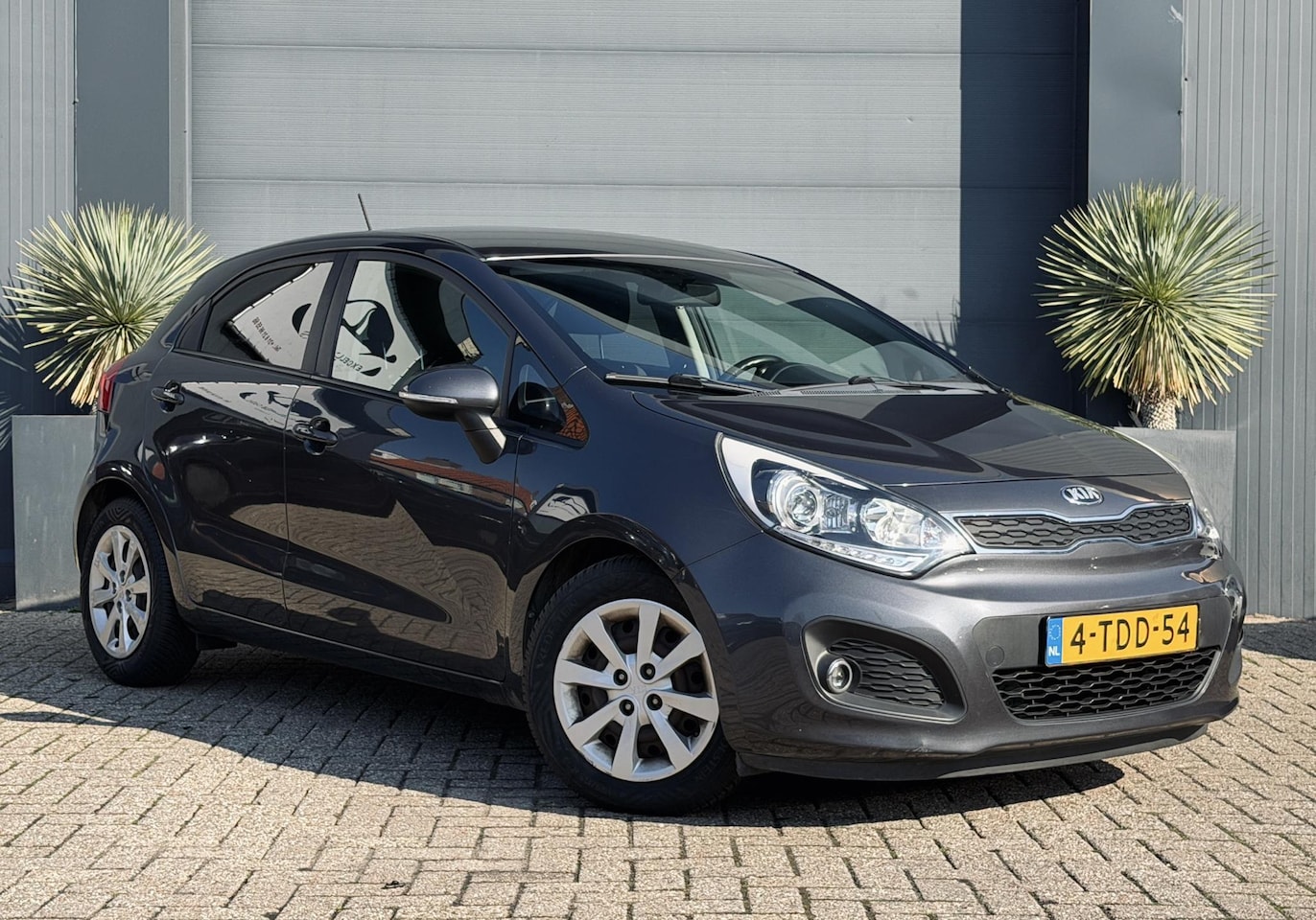 Kia Rio - 1.2 CVVT Super Pack 1.2 CVVT Super Pack - AutoWereld.nl