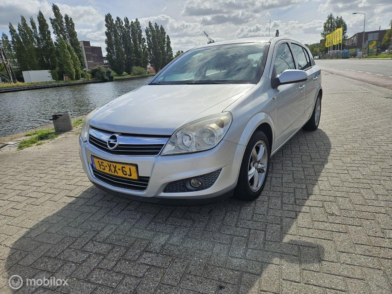 Opel Astra - 1.6 Temptation 1.6 Temptation NIEUWE APK - AutoWereld.nl