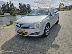 Opel Astra - 1.6 Temptation NIEUWE APK
