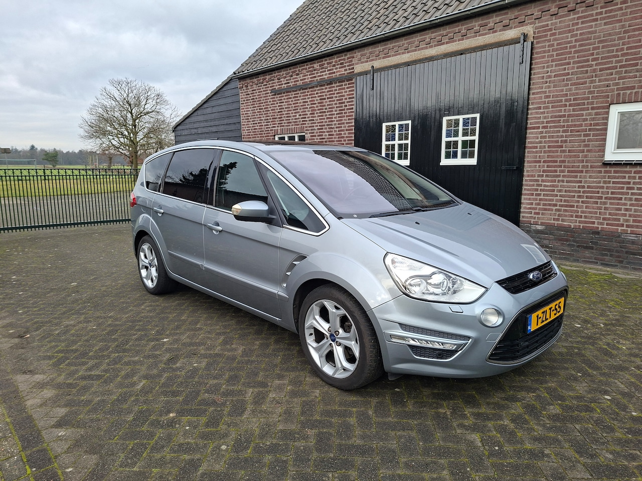 Ford S-Max - 1.6 EcoBoost Platinum 7p. Pano/Navi/Cruise/Clima/Trekhaak - AutoWereld.nl