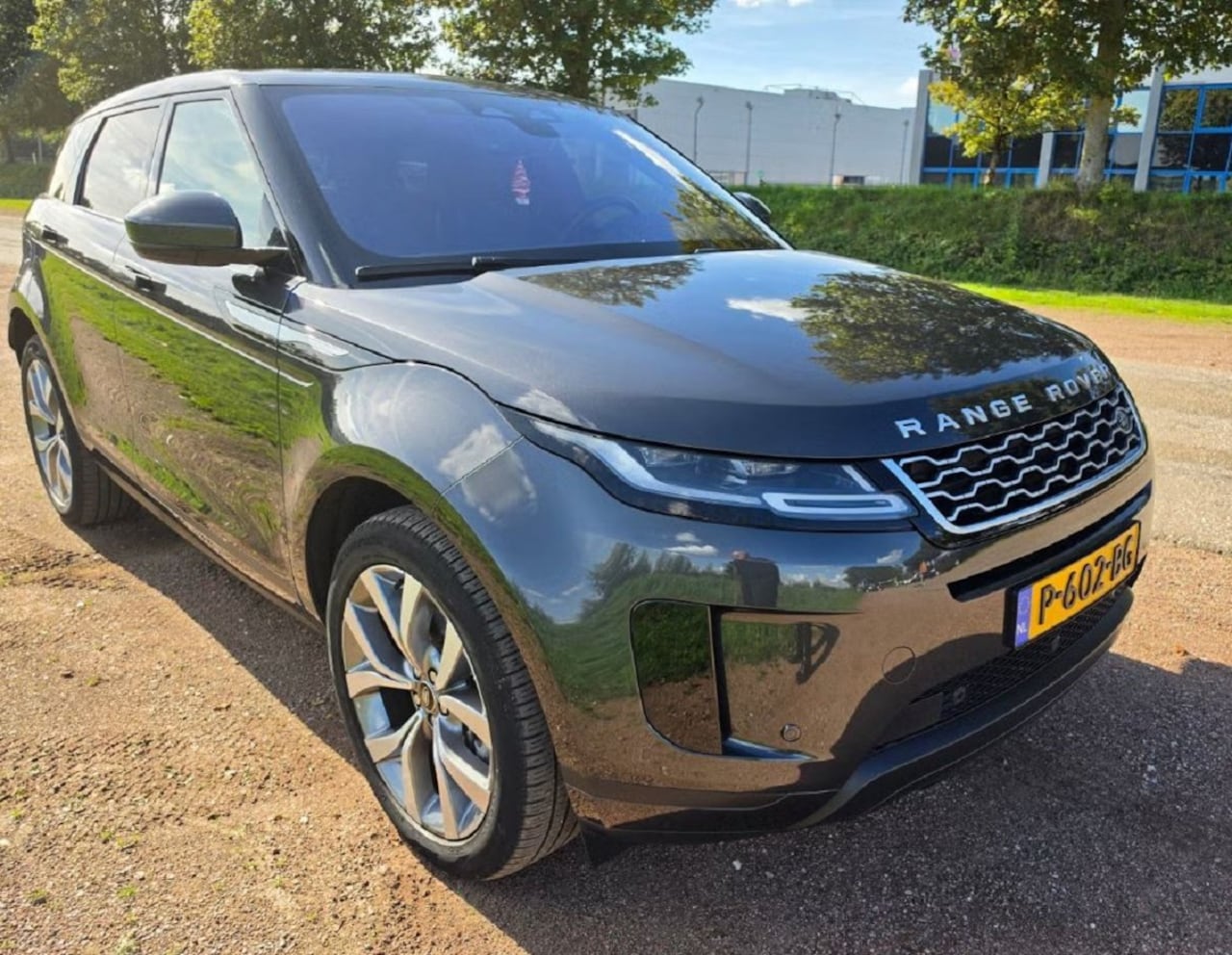 Land Rover Range Rover Evoque - 2.0 P300e AWD R-Dynamic HSE - AutoWereld.nl