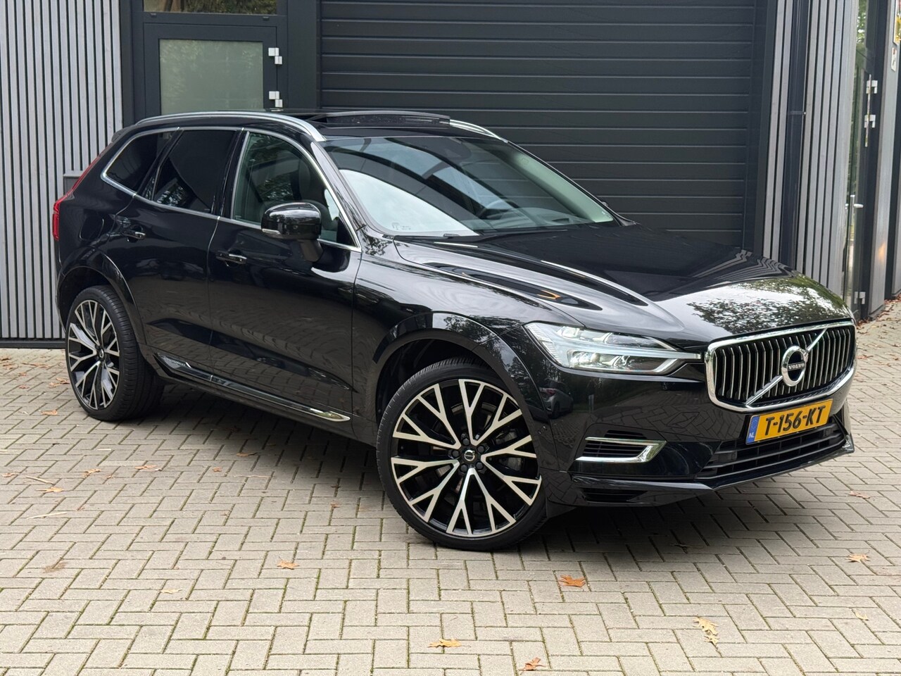 Volvo XC60 - 2.0 T8 Twin Engine AWD Inscription 2.0 T8 Twin Engine AWD Inscription - AutoWereld.nl