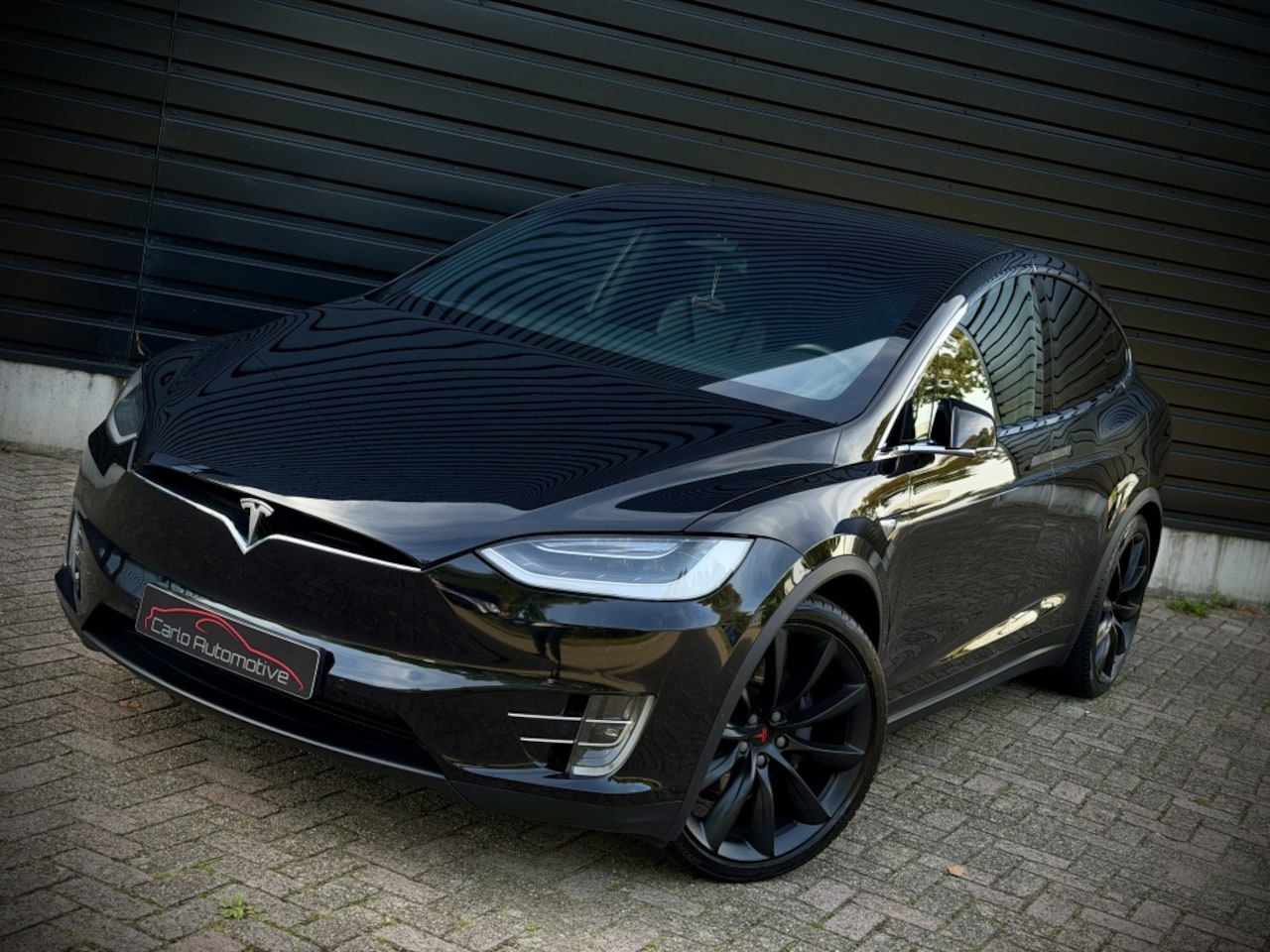 Tesla Model X - 75D Base 6P. PANO|AUTOPILOT|AWD|LUCHTVERING - AutoWereld.nl
