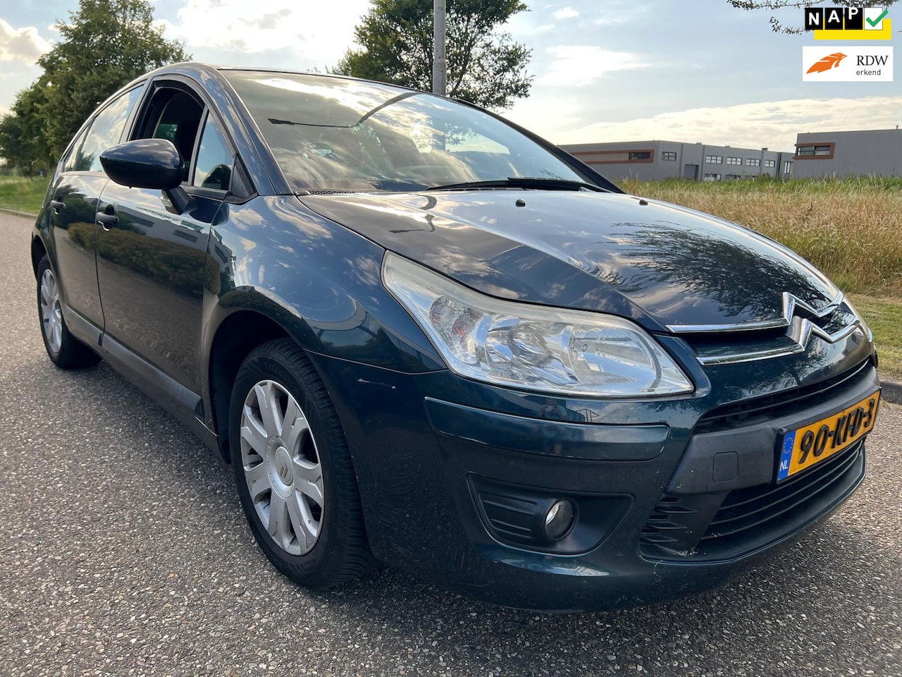 Citroën C4 - 1.6 VTi Anniversaire Automaat/189.981 KM/Airco - AutoWereld.nl