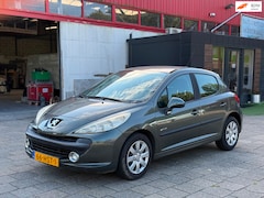 Peugeot 207 - 1.4 VTi Look|KOELVLOEISTOF LEKT