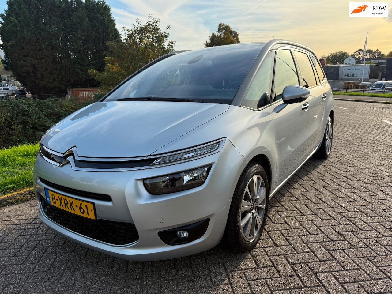 Citroën Grand C4 Picasso - 1.6 e-THP Exclusive_AUTOMAAT_7 PERSOONS_ALLE DENKBARE OPTIES - AutoWereld.nl