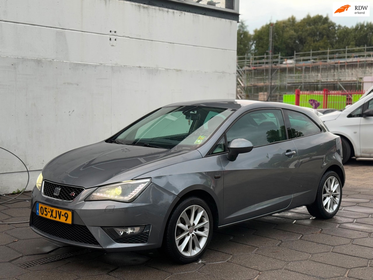 SEAT Ibiza SC - 1.2 TSI DSG FR|EXPORT of HANDEL - AutoWereld.nl