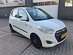 Hyundai i10 - 1.0 Black pack (( ieuwe apk )))