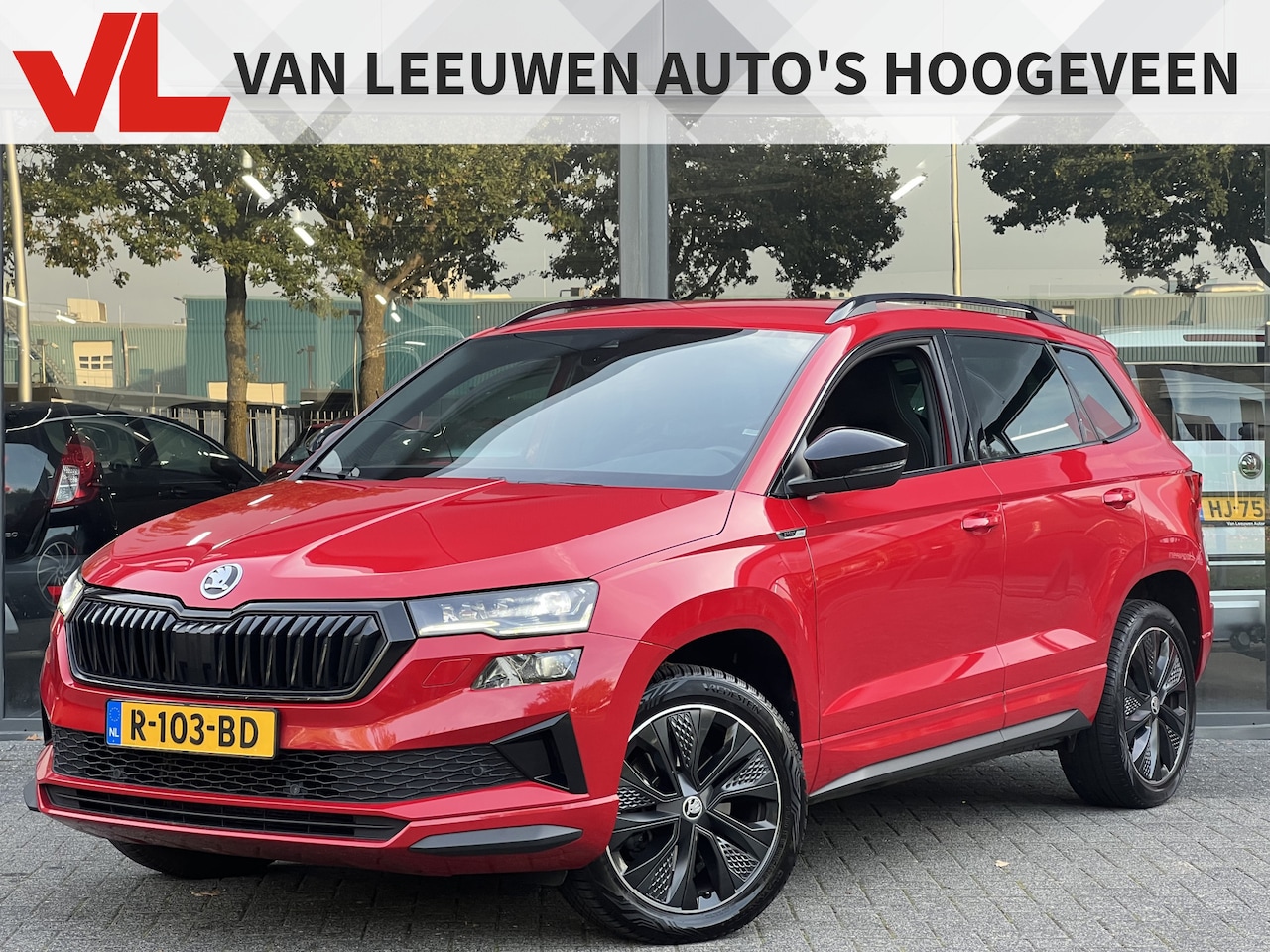 Skoda Karoq - 1.5 TSI ACT Sportline Business | Stoel- en stuurverwarming | Navi | Apple carplay - AutoWereld.nl
