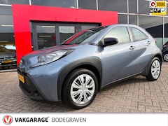 Toyota Aygo X - 1.0 VVT-i MT Play