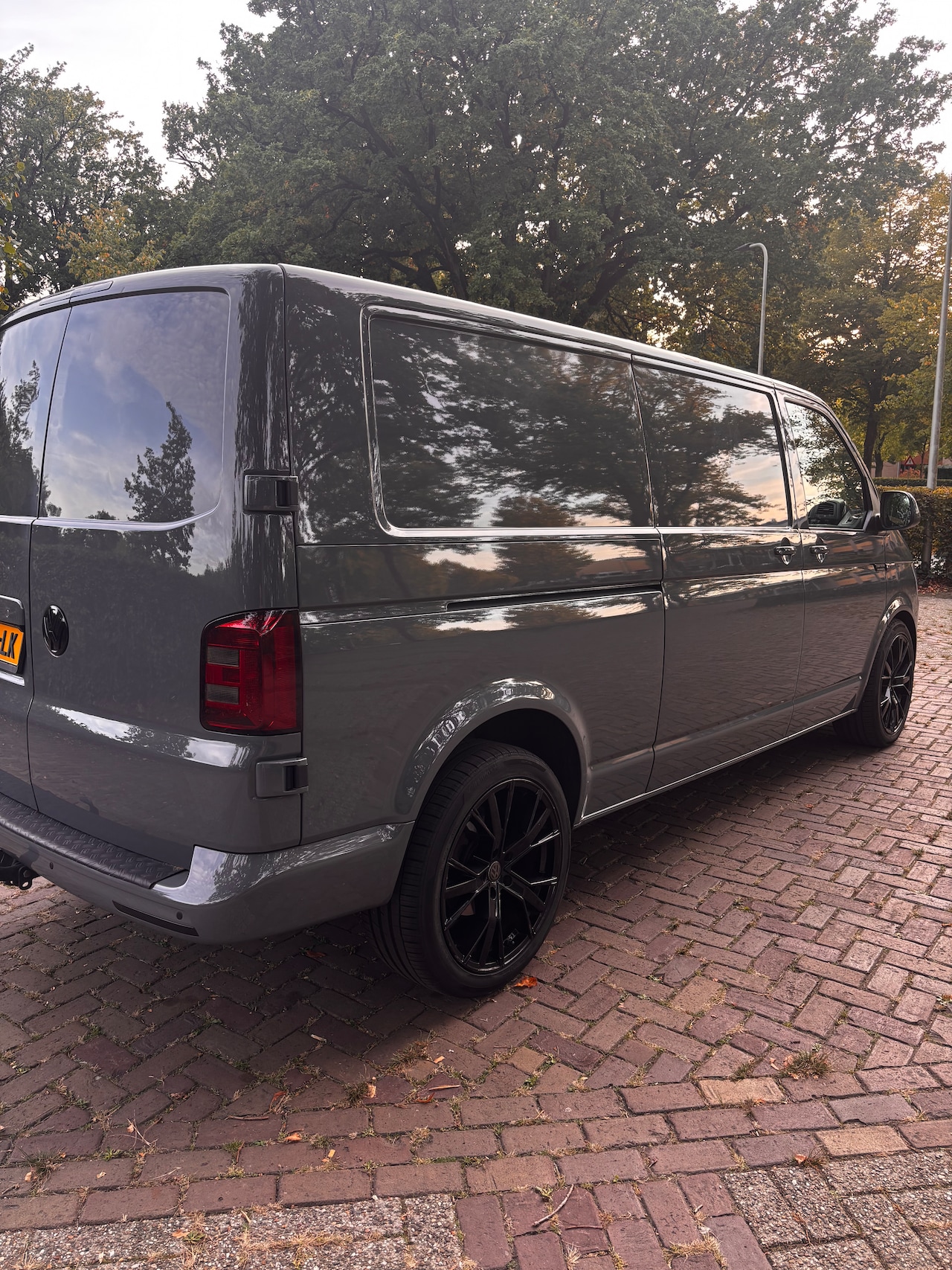 Volkswagen Transporter - 2.0 TDI L2H1 Comfortline Dubbele schuifdeur - AutoWereld.nl