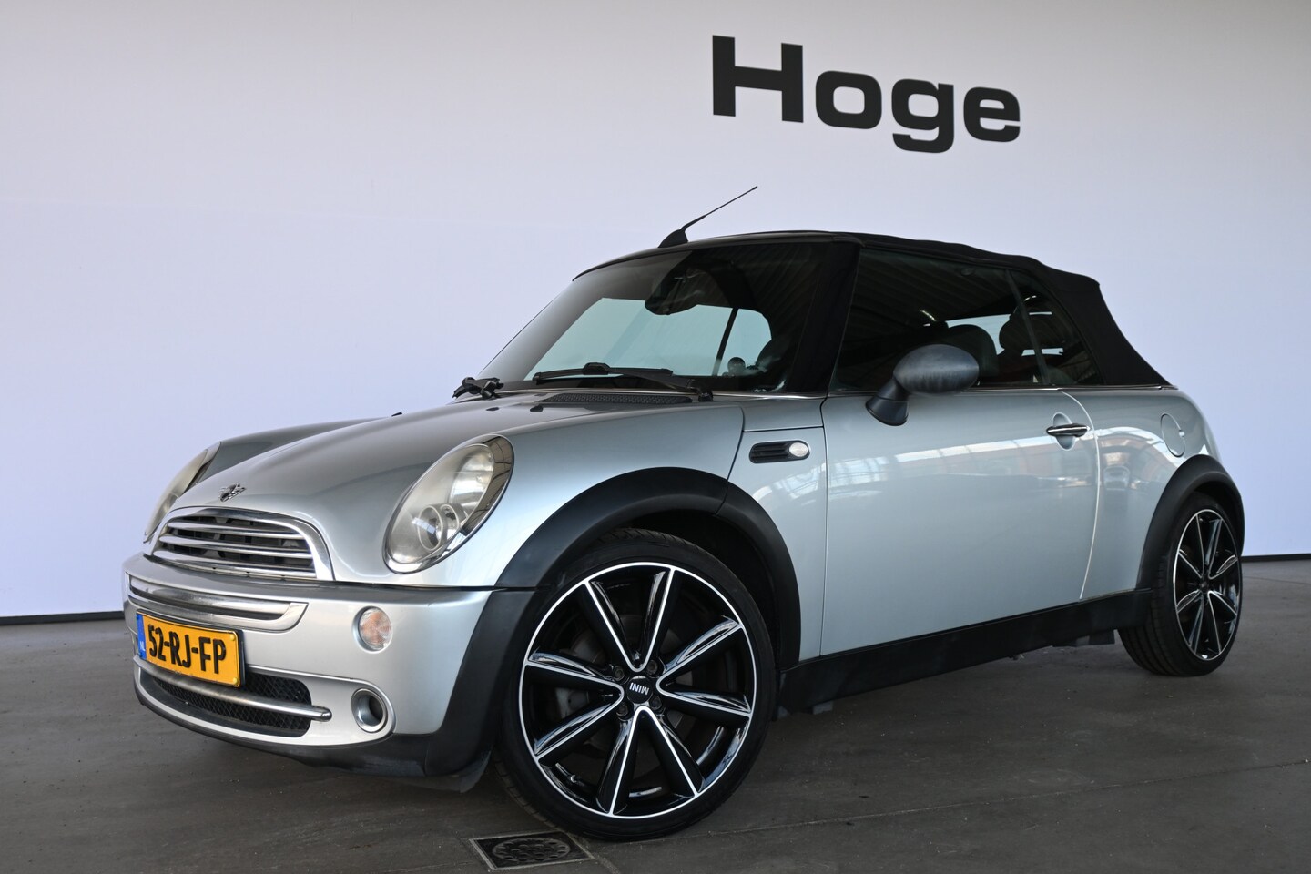 MINI Cabrio - Mini 1.6 One Pepper Airco Lichtmetaal TEKST LEZEN! All in Prijs! Inruil Mogelijk! - AutoWereld.nl