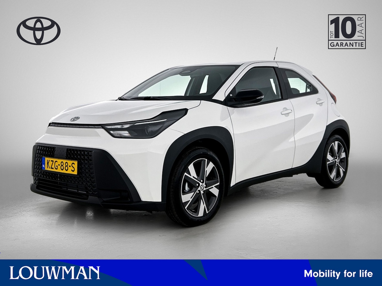 Toyota Aygo X - Hybrid 115 play + GO pack | Carplay | Camera | Adaptive Cruise Control - AutoWereld.nl