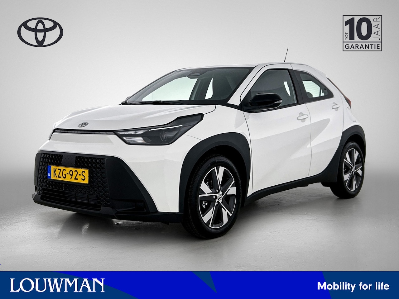Toyota Aygo X - Hybrid 115 play + GO pack | Carplay | Camera | Adaptive Cruise Control - AutoWereld.nl
