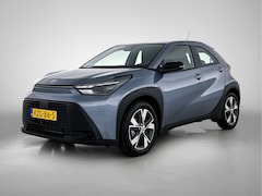 Toyota Aygo X - Hybrid 115 play + GO pack | Carplay | Camera | Adaptive Cruise Control