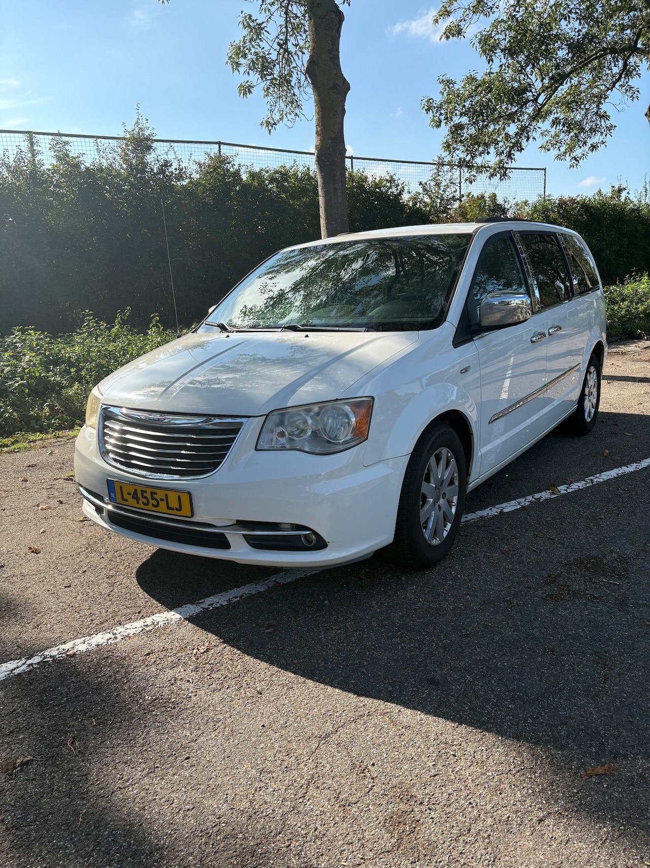 Chrysler Town & Country - 3.6 V6 - AutoWereld.nl