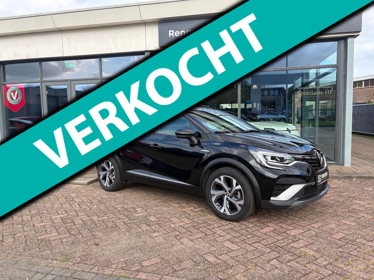 Renault Captur - 1.3 TCe 140 R.S. Line | Schuifkantel dak | Uniek! - AutoWereld.nl