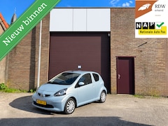 Toyota Aygo - 1.0 197DKM | NAP | ELEK-PAKKET | APK | 3DRS |