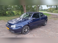 Volkswagen Golf Cabriolet - 2.0 Highline
