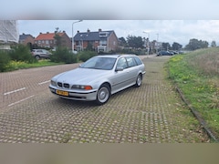 BMW 5-serie Touring - 523i
