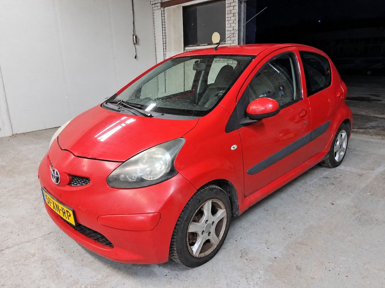 Toyota Aygo - 1.0 Toerenteller - Elec ramen - 03-2027 apk - NAP - AutoWereld.nl