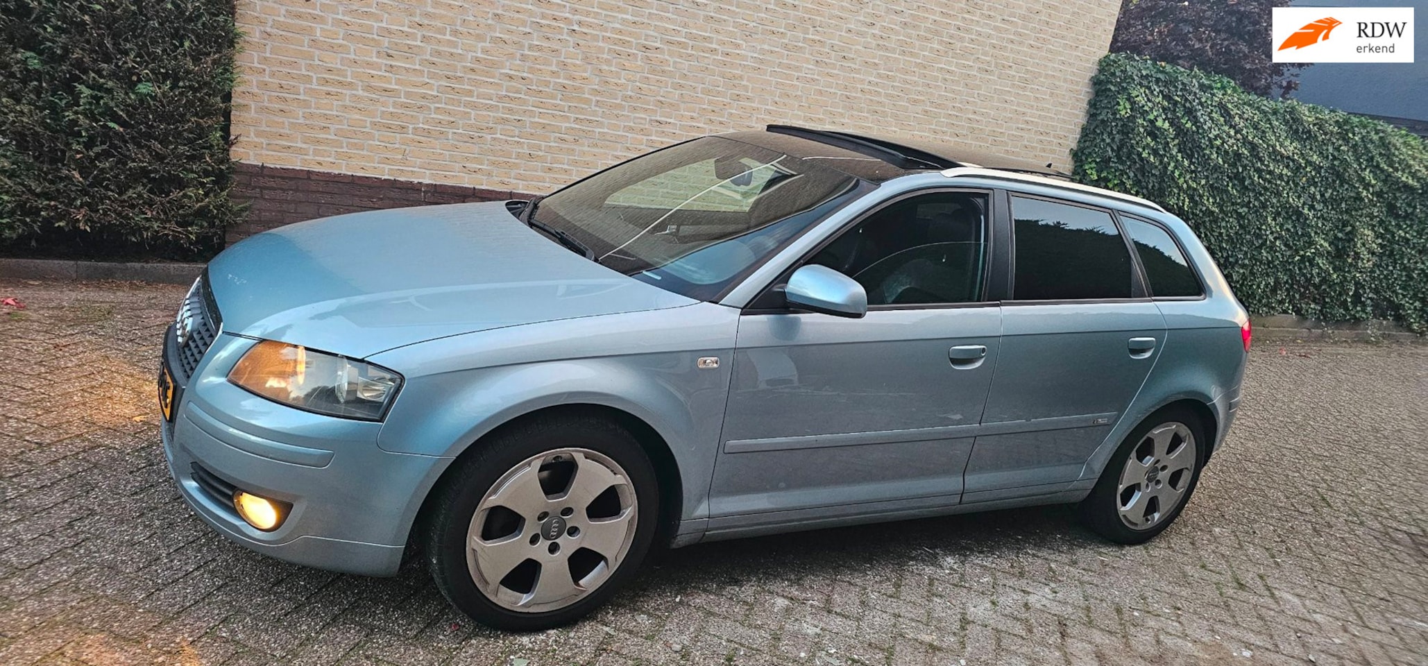 Audi A3 Sportback - 1.9 TDI Ambition s line 5drs navi - AutoWereld.nl
