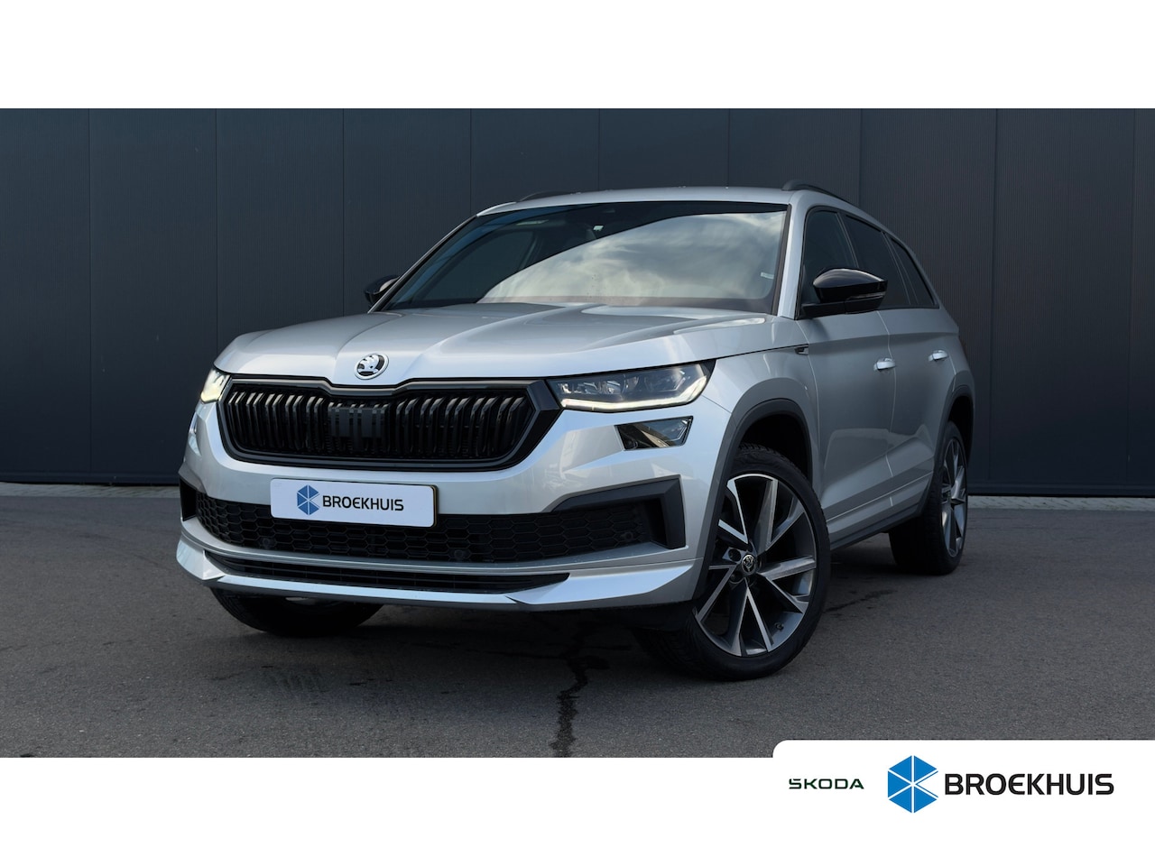 Skoda Kodiaq - 150pk 1.5 TSI MHEV Sportline Business | Achteruitrijcamera | Elektriscke achterklep | Adap - AutoWereld.nl