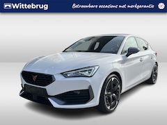 CUPRA Leon - 1.4 e-Hybrid VZ Performance / AUTOMAAT/ 245 PK/ PARK.SENSOR.V+A/ CAMERA/ ACC/ STUUR+STOELV