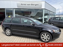 Volvo V50 - 1.8, airco, cruisecontrol, trekhaak, top onderhouden afkomstig van de 2e eigenaar