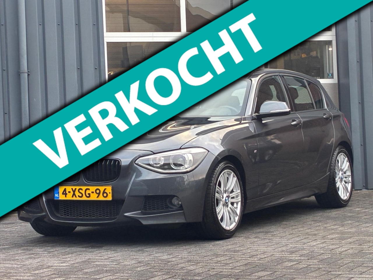 BMW 1-serie - 125i M-pakket Navigatie Climatecontrole Xenon Pdc Clima - AutoWereld.nl