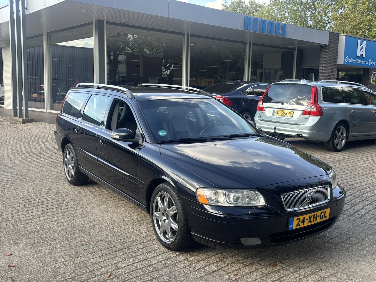 Volvo V70 - 2.4 Edition Sport Incl. €4000,- onderhoud! - AutoWereld.nl