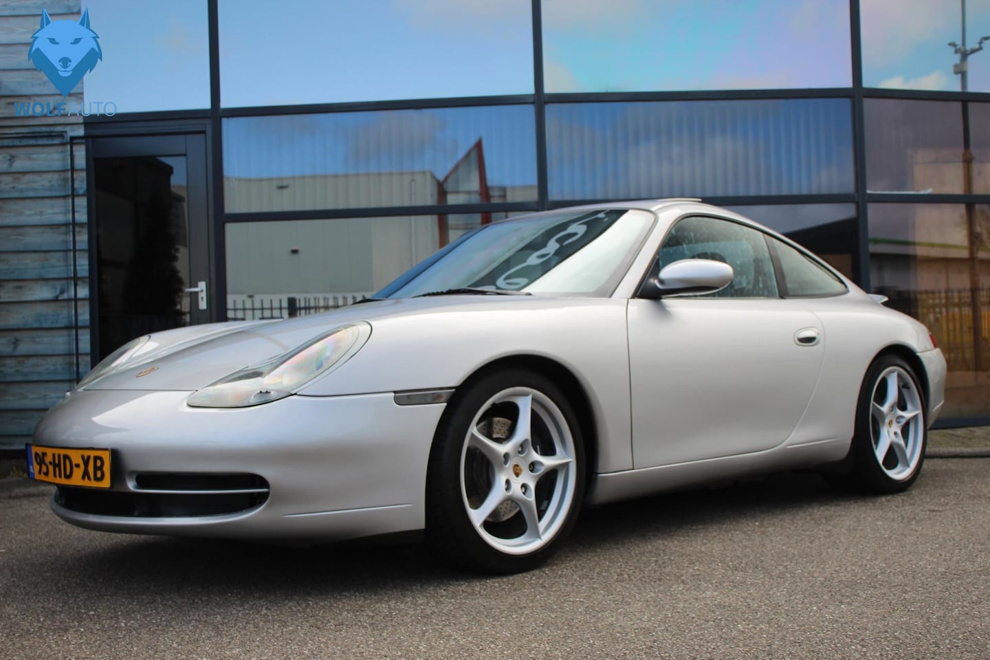 Porsche 911 - Carrera Coupe 3.4 300PK Tiptronic NETTE AUTO! - AutoWereld.nl