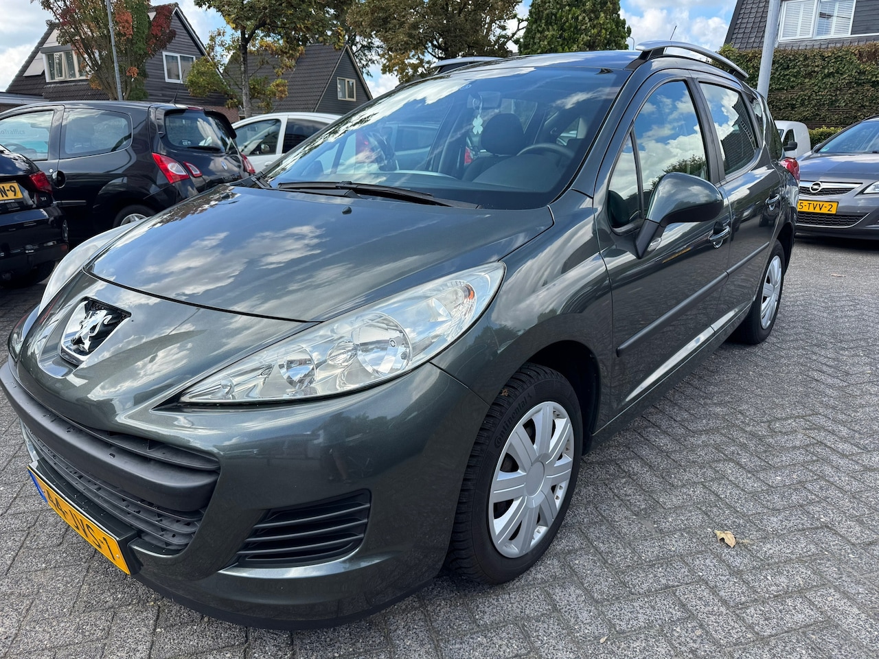 Peugeot 207 SW - 1.4 VTi X-line Apk 25/9/27,Airco,Cruise,Nap,Elek-pakket - AutoWereld.nl