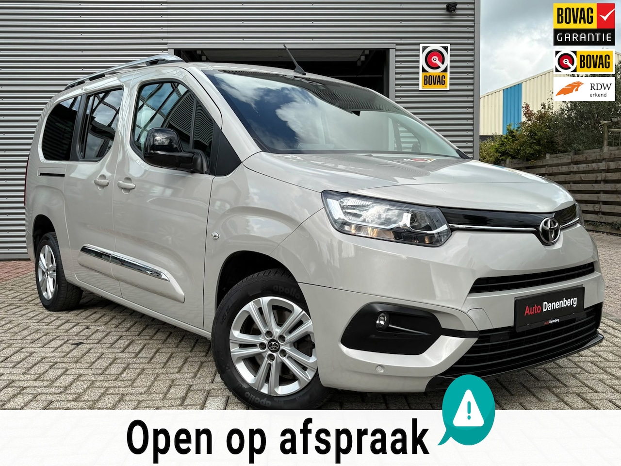 Toyota ProAce City Verso - L2 Executive 1.2 Turbo 7 PERSOONS AUTOMAAT - AutoWereld.nl