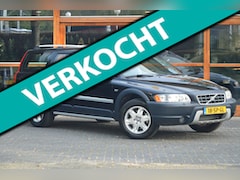 Volvo XC70 - 2.5 T AWD | Perfect onderhouden | Automaat | Trekhaak | AC | Stoelverwarming |