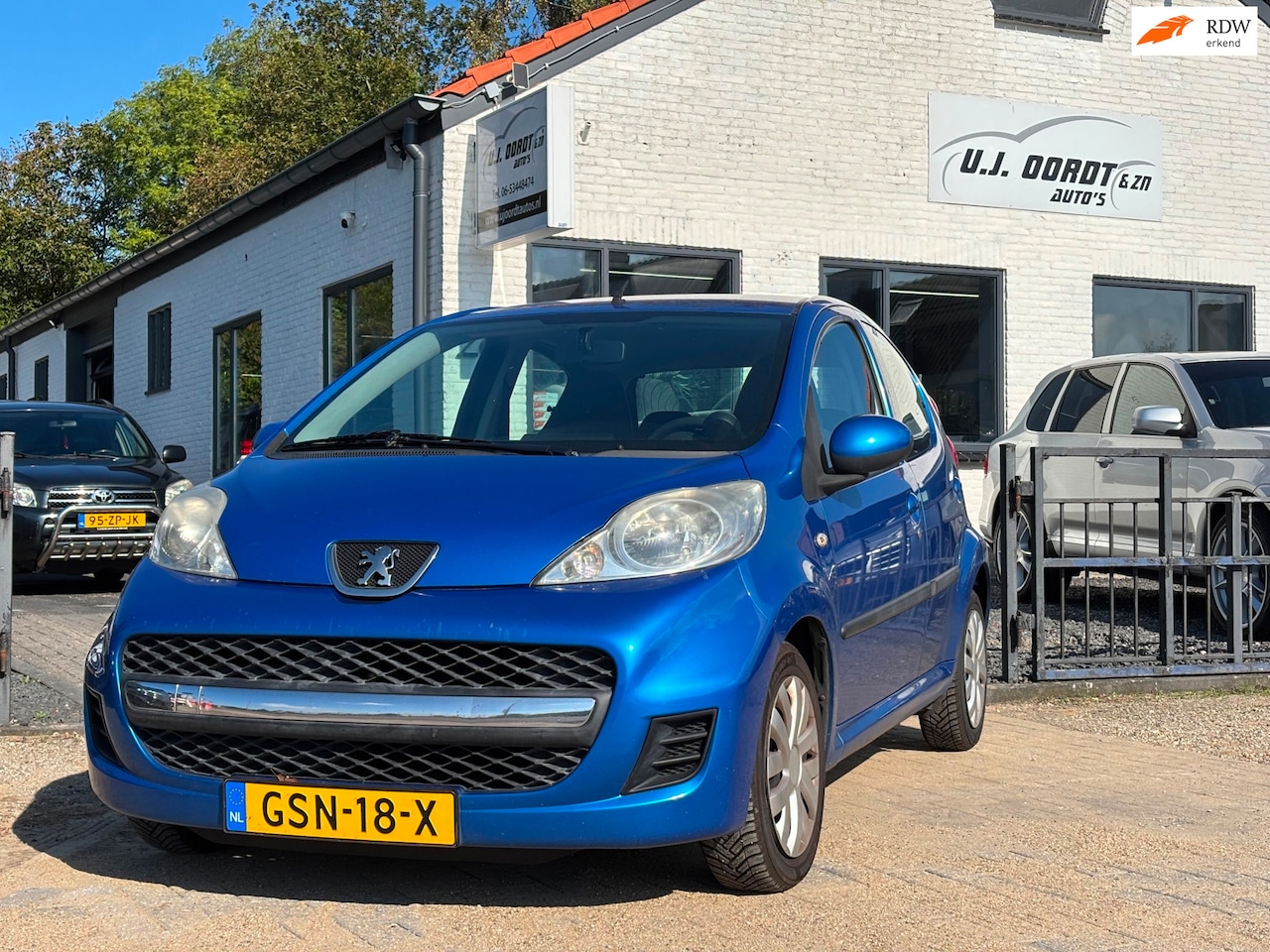 Peugeot 107 - 1.0-12V Urban Move leuke auto ! - AutoWereld.nl