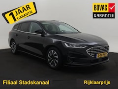 Ford Focus Wagon - 1.0 EcoBoost Hybrid Titanium Gratis Afleverpakket | Achteruitrijcamera | Winterpakket |