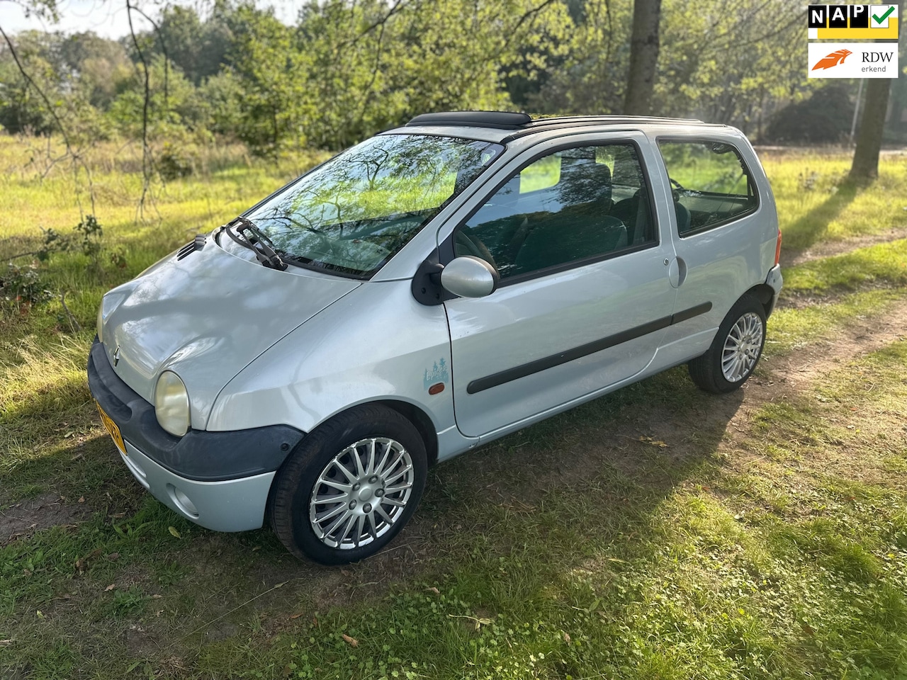 Renault Twingo - 1.2 Hélios APK 15-05-2027 - AutoWereld.nl